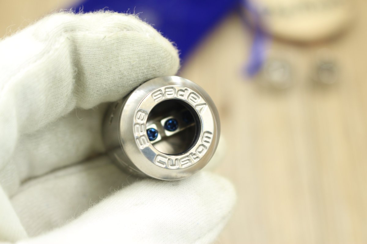 delions10's tweet photo. Titanium Goon RDA#vapeon
#vapeup #vaper #vapeallday #vapeordie #vaperda #vapedevices #vapecustom #vapegoon #customgoon #vapelyfe #vapelife https://t.co/vRnseV566v