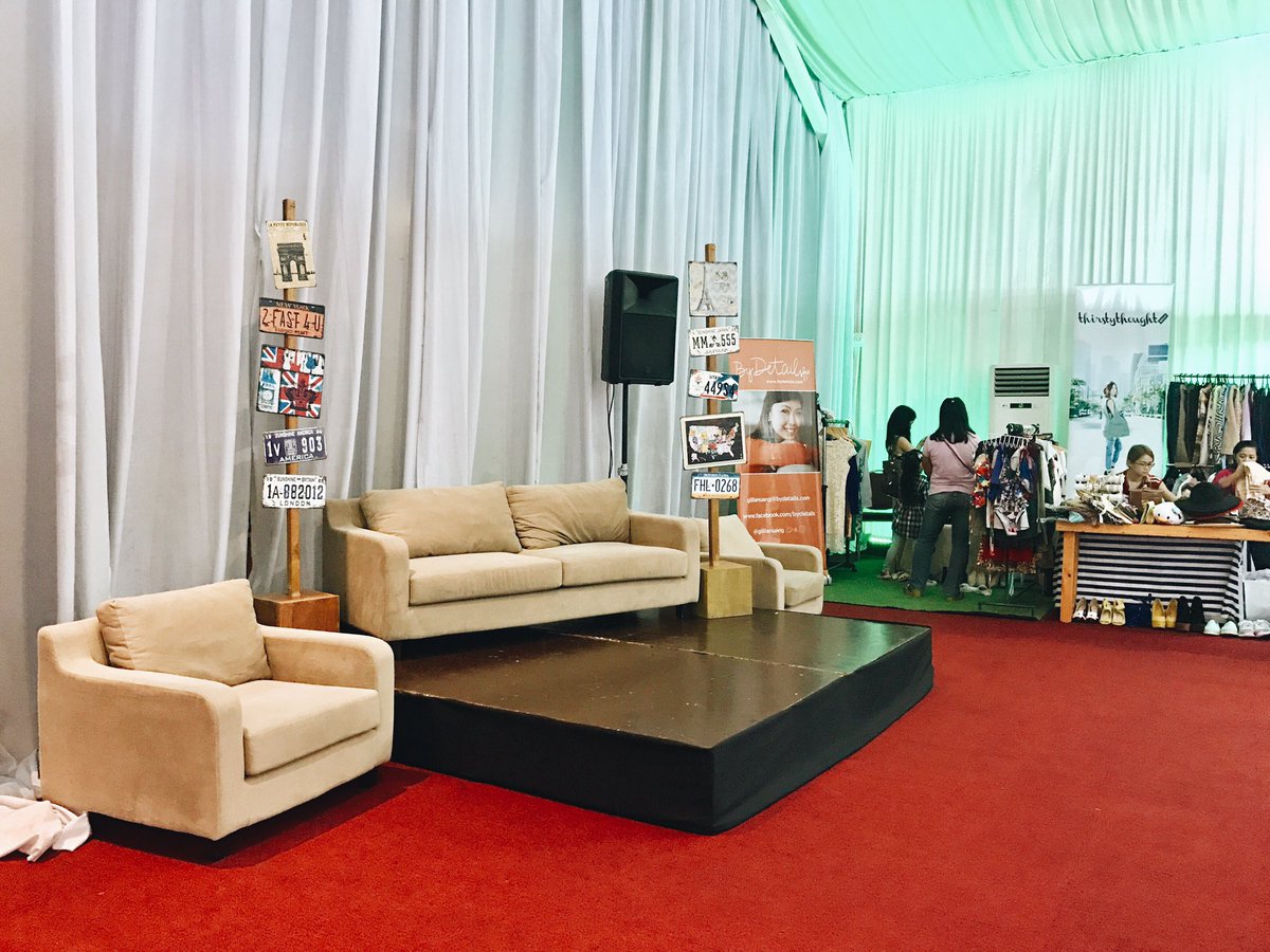 popdistrictbzar's tweet photo. THE COUCHES ARE READY FOR YOU! Who here is excited for the MEET AND GREET area TODAY? ππΊβοΈ #PDBSummer https://t.co/NKBn2V9Hlt