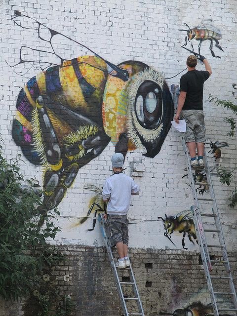 JillJade1's tweet photo. What a great way to spend awareness about endangered species! @louismasai 
#bringbackthebees #savethebees #pollinators https://t.co/0nS6oXVKK5