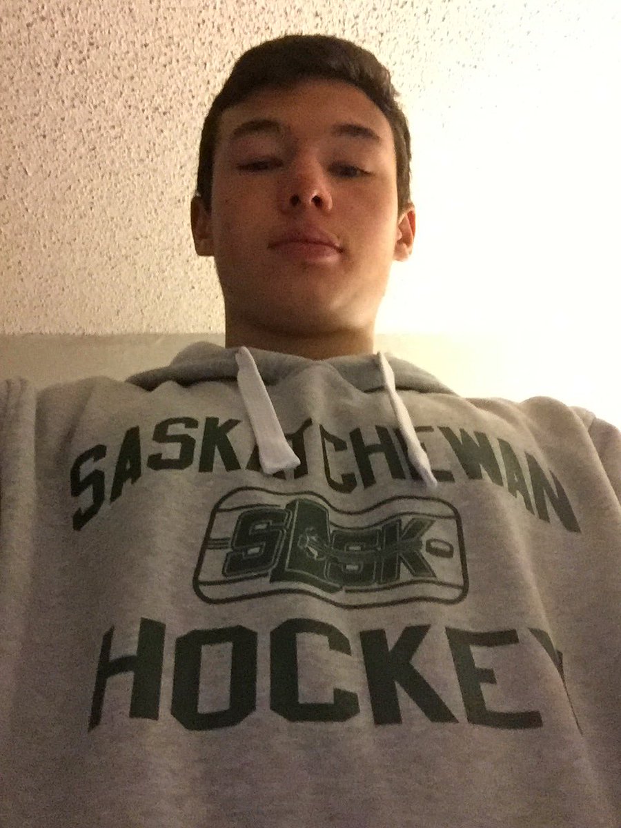 ryehanley's tweet photo. Lights out time @sask_hockey #saskfirst https://t.co/fVjjcOeMy2