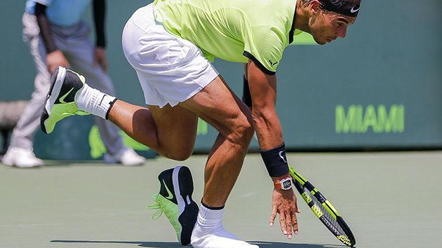 Rafa Nadal Rafa Nadal Suffers Bizarre Wardrobe Malfunction
