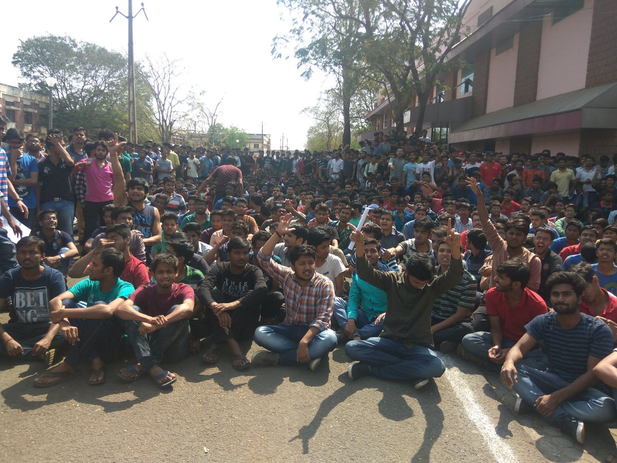 #nitb_injustice
20hrs f studnt strike sustain
<a href="/ZeeNews/">Zee News</a> <a href="/aajtak/">AajTak</a> @abpnewstv <a href="/indiatvnews/">India TV</a> <a href="/htTweets/">Hindustan Times</a> <a href="/DainikBhaskar/">Dainik Bhaskar</a> <a href="/IndiaToday/">IndiaToday</a> <a href="/PrakashJavdekar/">Prakash Javadekar</a>