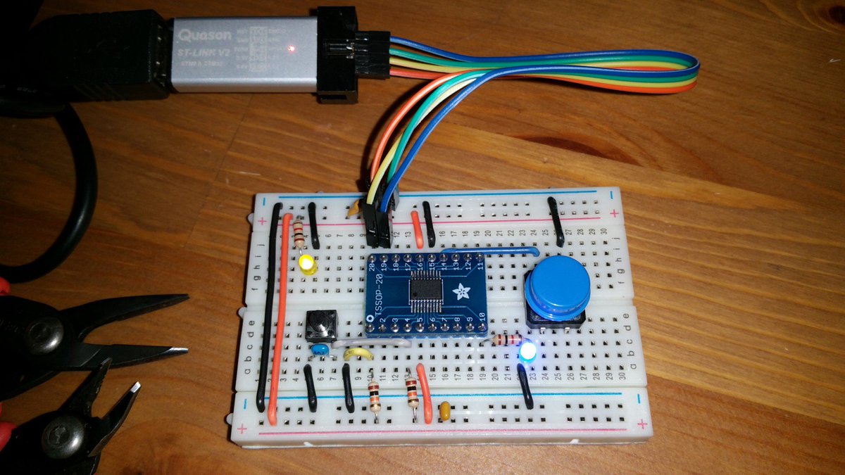 Arduining's tweet image. @make @iarsystems @ST_World @ARMCommunity @ARMEmbedded SMT soldering and #breadboard test example  #STM32F030F4P6 #CORTEX #ARM  #IAR