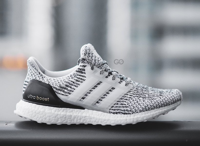 SneakerShouts's tweet image. Sizes selling out 

adidas Ultra Boost 3.0 "Oreo" with FREE shipping -&amp;gt; bit.ly/2okGrXk