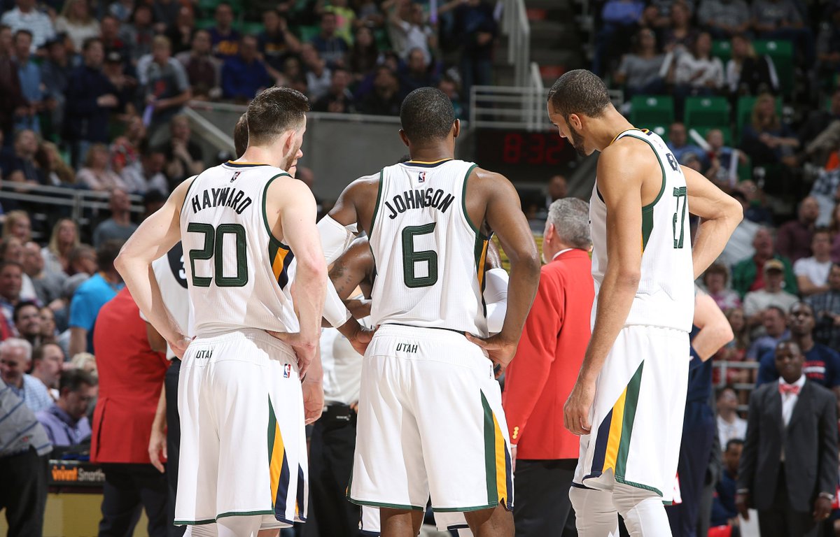 utahjazz's tweet photo. What👏A👏Game #WASatUTA

📷 https://t.co/h2ZgbLFPV3 📷 https://t.co/8LGxvuIFgW