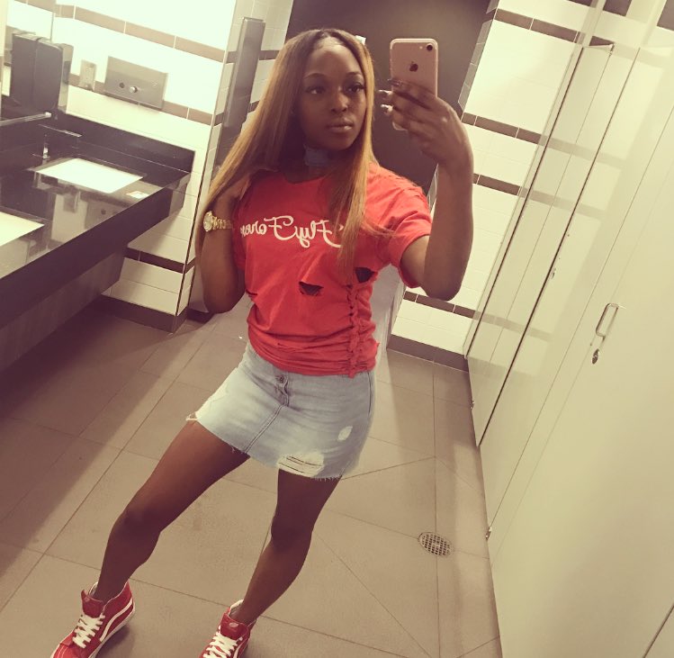 peerlesslady_'s tweet photo. #FlyForever #FlyYourself 😜✈️ Support the movement @ https://t.co/iKxTGSAZEp @FlyKlark https://t.co/uYlJOtsoqP