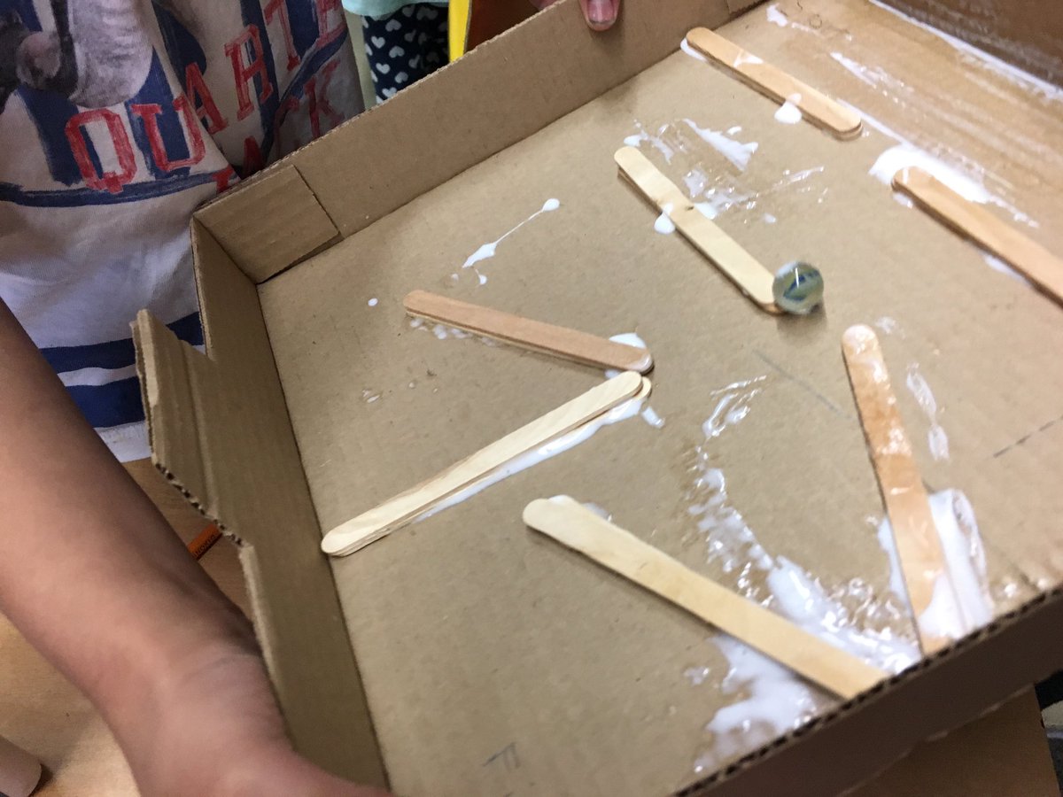 judith_hardman's tweet image. This week&apos;s Maker&apos;s Studio challenge was marble mazes!  #applieddesign #gluefun