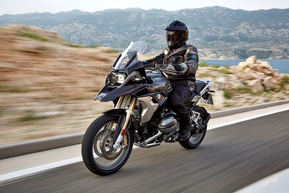 CarWhoops's tweet photo. @bmwindia to extend its line up with introduction of 3 new motorcycles 
S 1000 series, the R 1200 GS &amp; R nine T Scrambler on April 14. https://t.co/NFZacg9o6k
