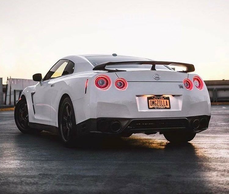 JustVehicles's tweet photo. #OMGodzilla 🐲 https://t.co/bHvnVIRm4C