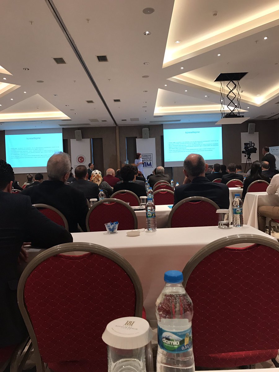 Prof Dr Nese Kumral yaklasik iki dakika once, ben Google'i sadece bir arama motoru zannediyordum dedi. Kendisine hayatta basarilar diliyoruz