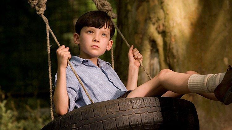 Happy birthday, Asa Butterfield  May your coming year surprise you with happiness 