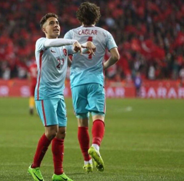 AlDaniel2's tweet image. Great win!💪🏽👏🏽🇹🇷 Happy to score my first goal with the national team⚽️🇹🇷 #EM21 #Turkey... by #britvidtouch