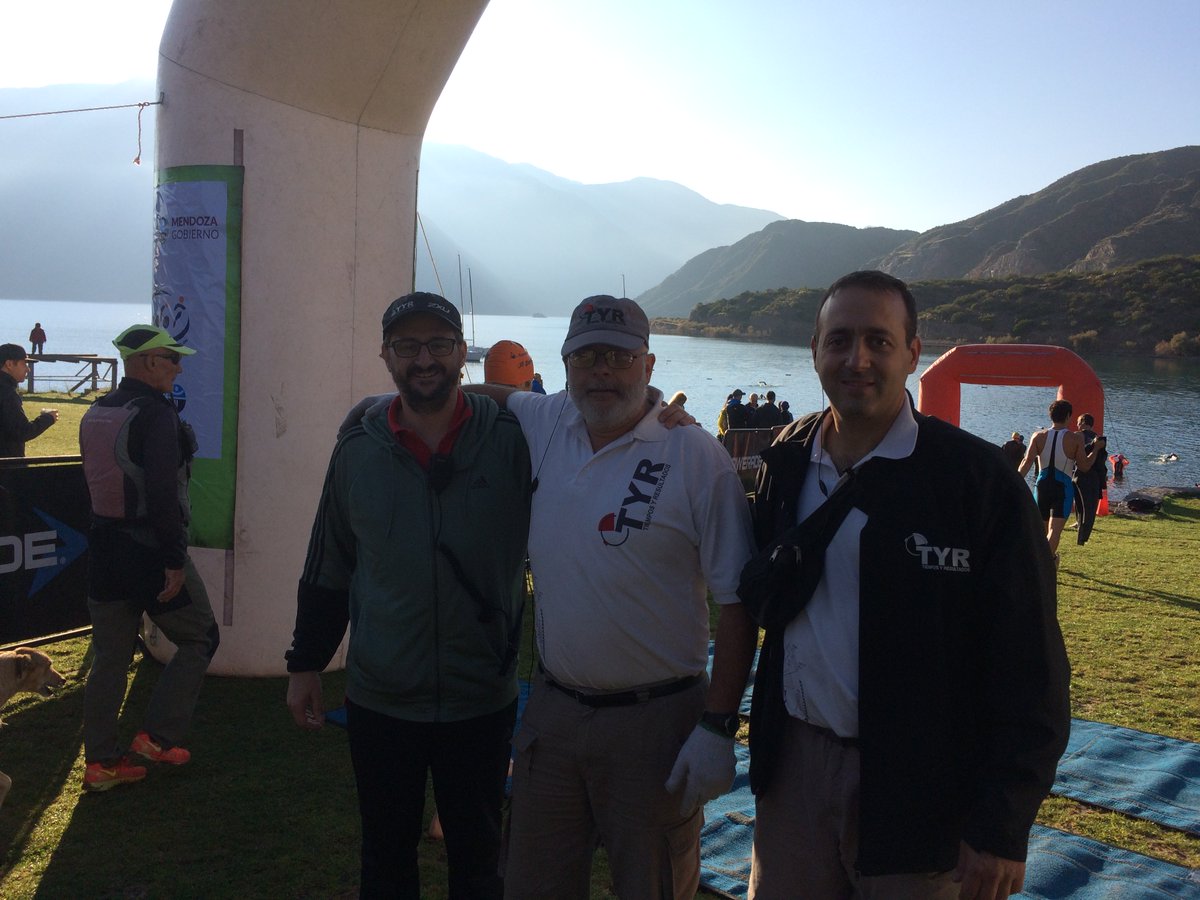durabayen's tweet photo. El #EquipoTYR listo para cronometrar #HalfDeLosAndes https://t.co/xFbygSw1oa