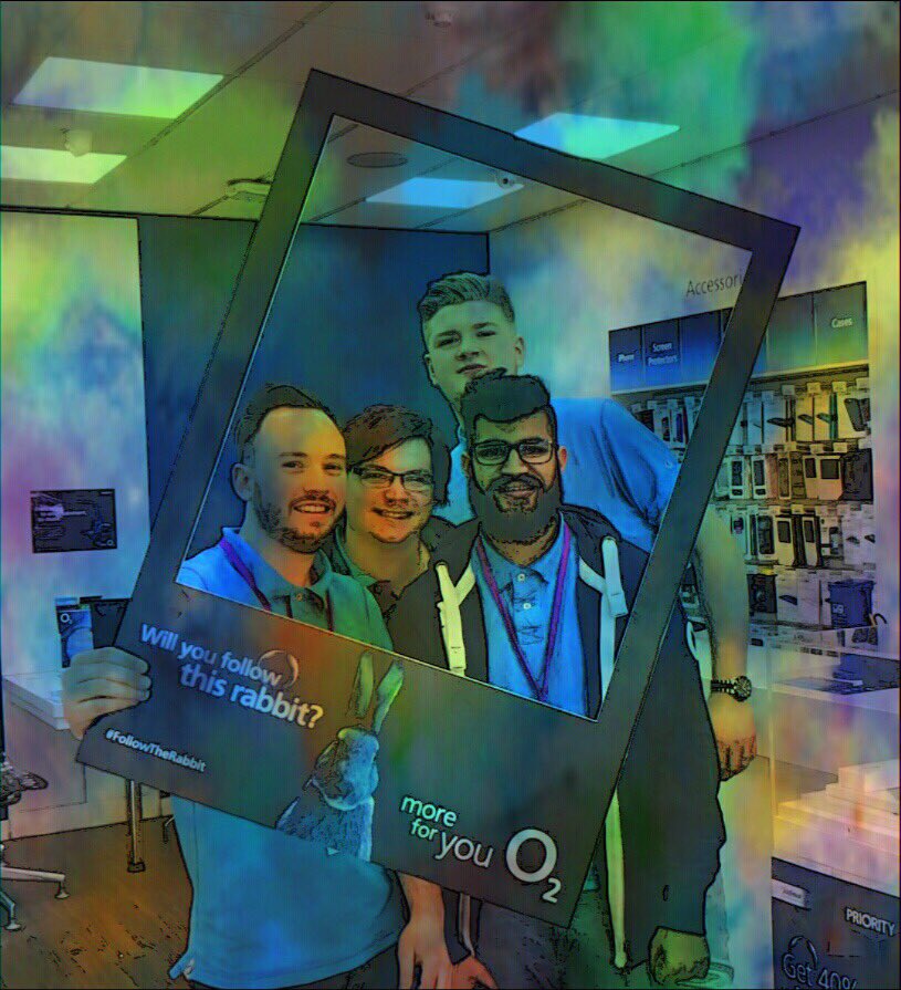 ThurmastonGuru's tweet image. Join In With The Fun In  #O2thurmaston #Showcasing How To Get The Most Out Of Your Photos On Any Device. Come Visit Today 🎨