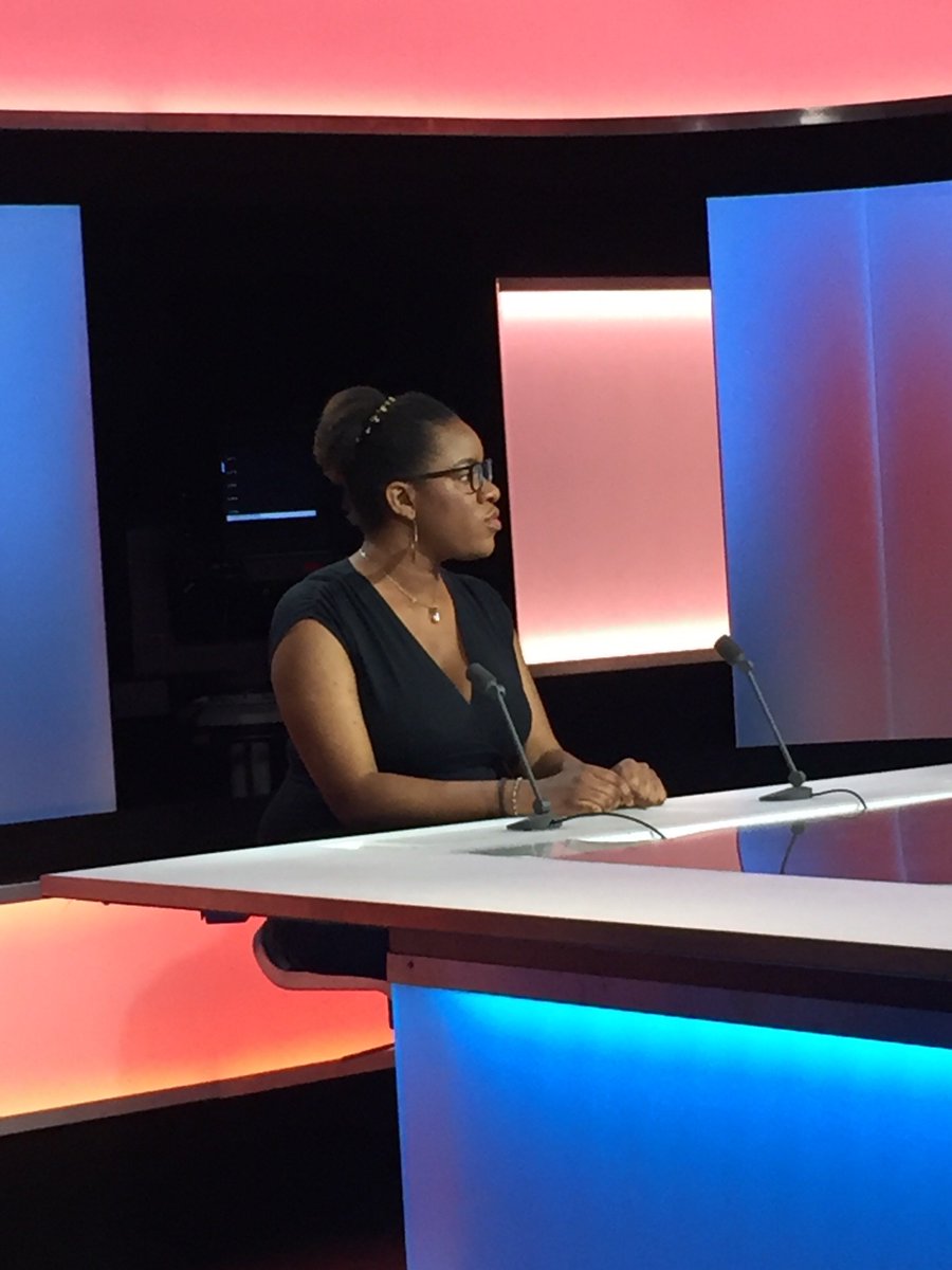 Notre auteure <a href="/mrsxroots/">Mrs Roots</a> invitée de l'émission <a href="/ActuElles/">ActuElles – France 24</a> <a href="/FRANCE24/">FRANCE 24</a> Replay bit.ly/2otnK0P
Livre dispo bit.ly/2msdxQr