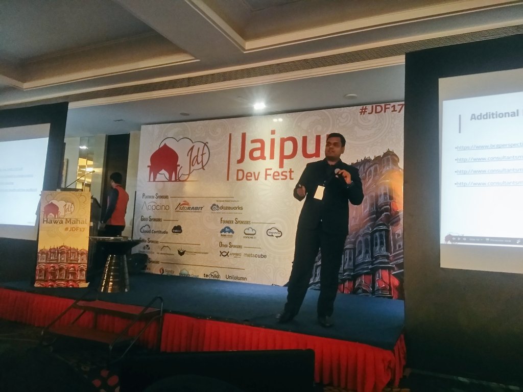 shah_harshit's tweet photo. #JDF17 Way to become a consultant from a developer, Awesome One by @RupeshBhatia85 #EnlighteningSession #Jaipur #SFDCExpert https://t.co/RnX4bMPZCF
