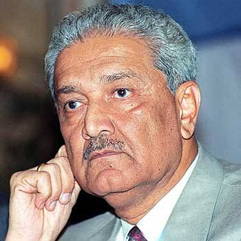 Everyone is busy, nobody noticed today is the birthday of our Hero \\Dr Abdul Qadeer khan\\ 
Happy Birthday Sir! 