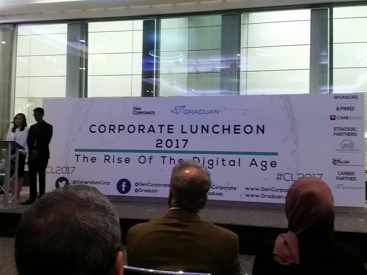 monsiew's tweet photo. So excited to be here again!! Look forward to network with the students #kpmgmalaysia #cl2017 #gencorp #graduan @generationcorp @Graduan https://t.co/GFS94F5Yne