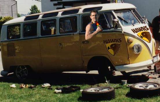 Wheels are off at #Hawthorn. Dynasty is over. #heroes are now #zeros #AFLHawksCrows