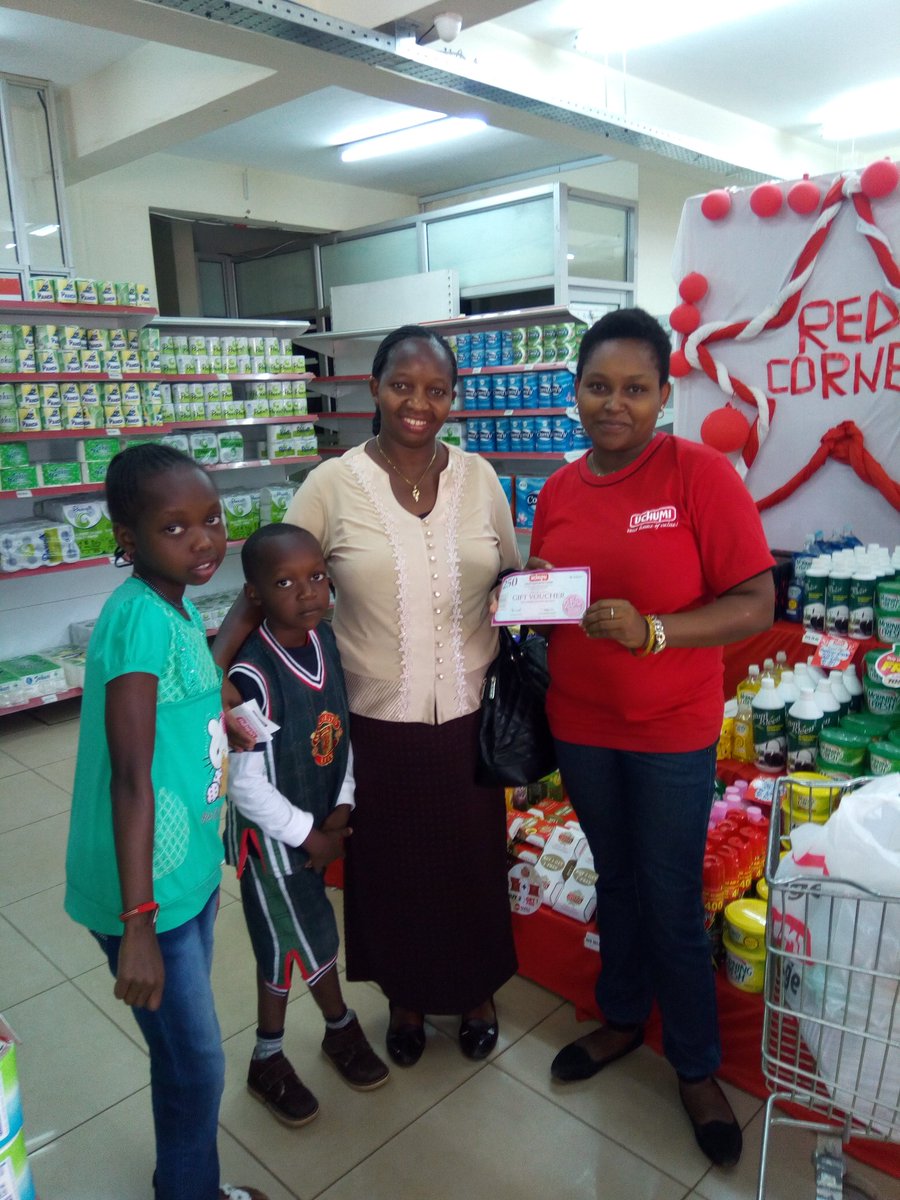 cwangura2's tweet photo. @UchumiKenya when we see smiles in the faces of our customers we feel goood. Rewarding our customers. We really value you. https://t.co/BTVFH8cLwM