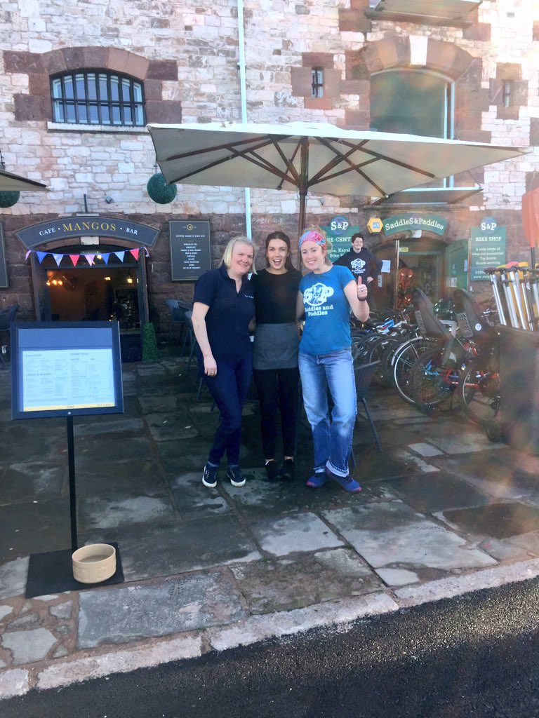 SadPadExeter's tweet image. My happy team celebrating with neighbours @TheProspect1 &amp;amp; #Mangos now that we have our view of the river back #EasterontheQuay #loveexeter