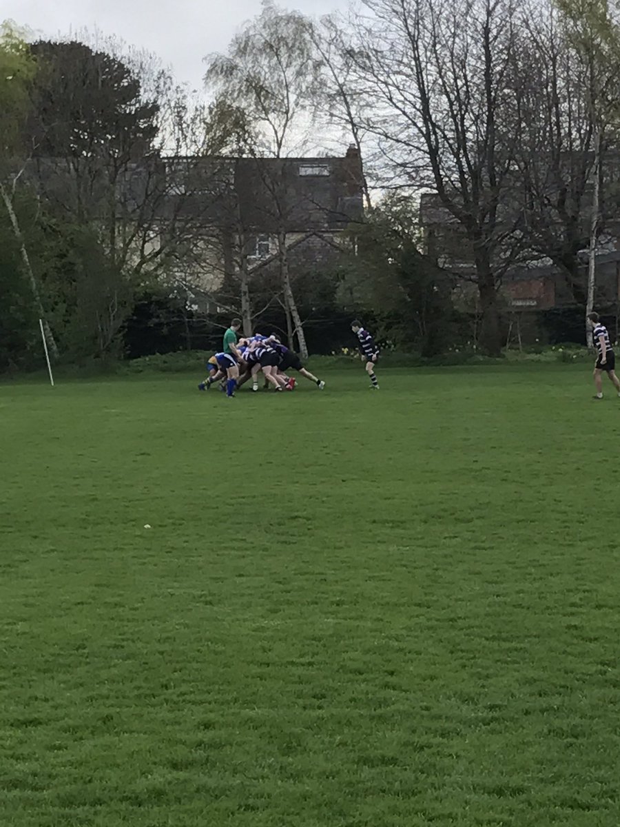 Crouch and hold #umbrella7s <a href="/terenurerugby/">Terenure College RFC</a> <a href="/MarianCollege/">Marian College</a>