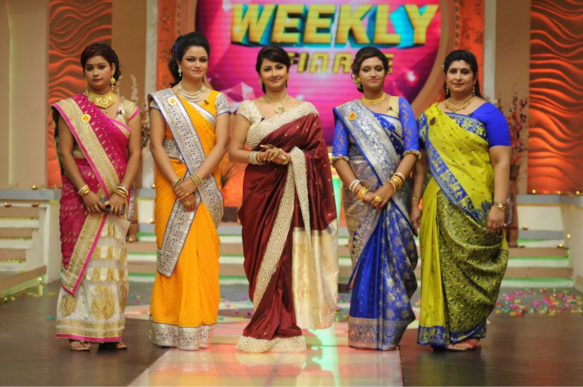 ZeeBanglaTv's tweet photo. #DidiNo1 #WeeklyFinale আজ @ 5pm | Special guest Rupankar Bagchi ও #Rohit #ZeeBangla #ZeeBanglaHD https://t.co/p35KvJUjlC