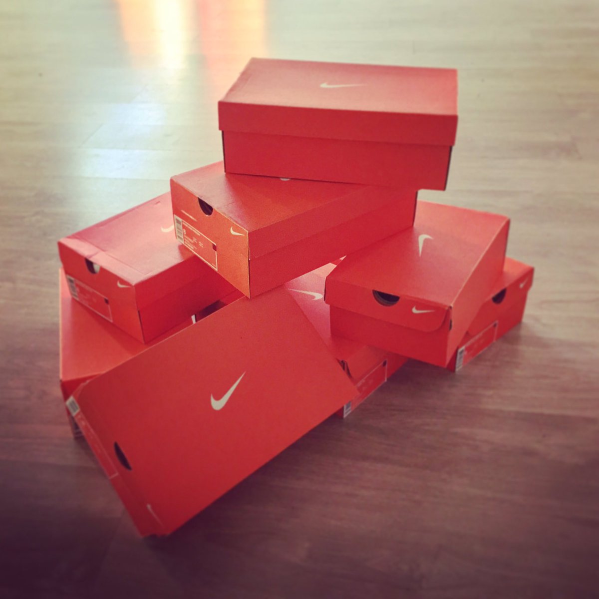 AtomixCrewPdg's tweet photo. Un po' di @Nike per noi @AtomixCrewPdg #hiphop #dancers https://t.co/NrBD6pX5Cq
