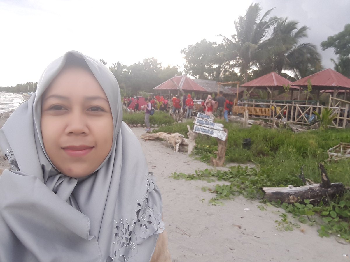 SamirahHj's tweet photo. Kegiatan lomba pesisir pantai https://t.co/0IZLZCHSnI