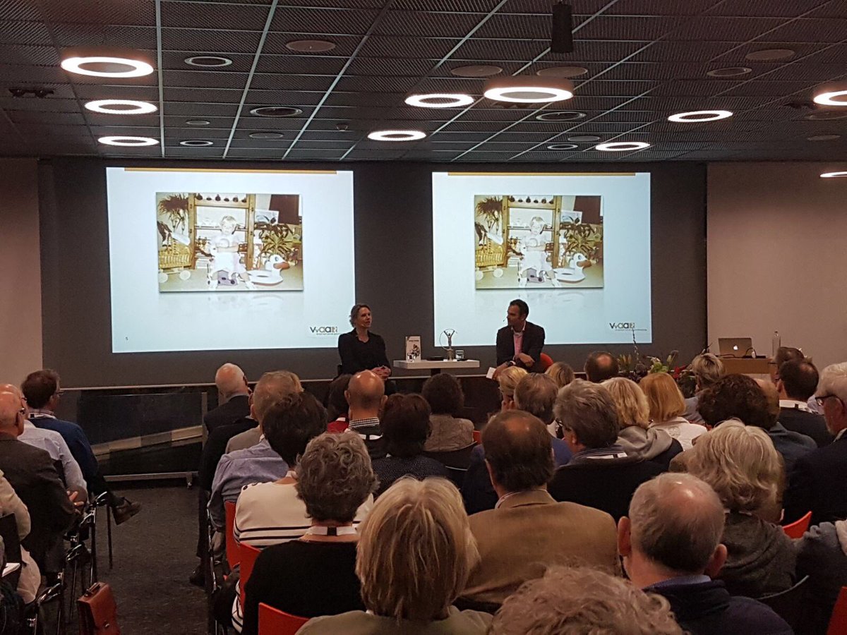NCannegieter's tweet photo. Met @EstherVergeer een bijdrage mogen leveren aan inspirerende cursusdag @VvAA. Dank voor je mooie verhalen Esther! Je bent een inspiratie! https://t.co/6YCxNxAZCv