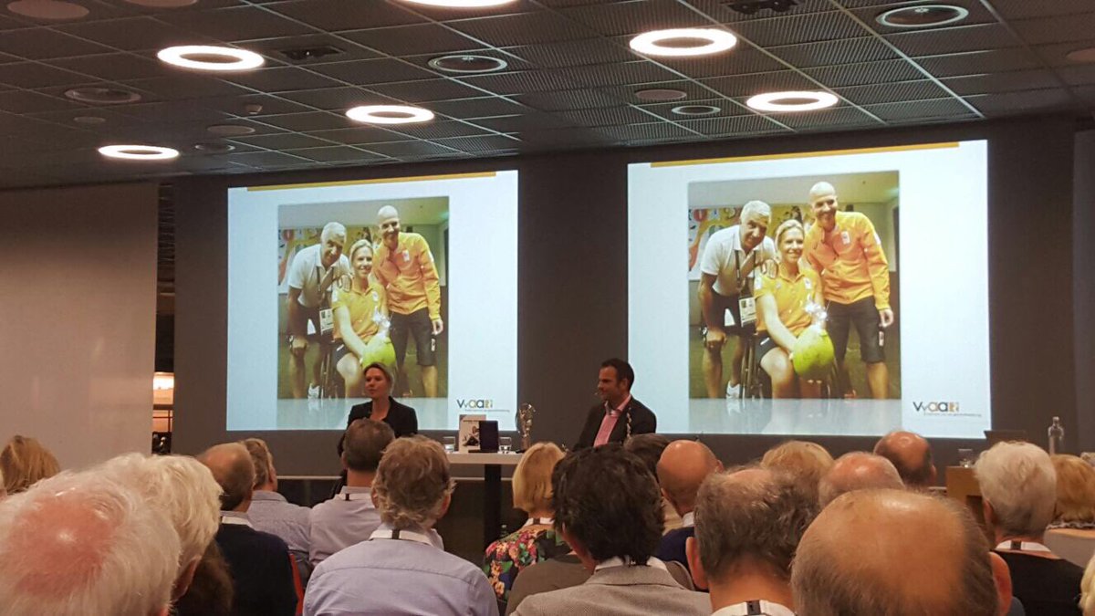 Met <a href="/EstherVergeer/">Esther Vergeer</a> een bijdrage mogen leveren aan inspirerende cursusdag <a href="/VvAA/">VvAA</a>. Dank voor je mooie verhalen Esther! Je bent een inspiratie!