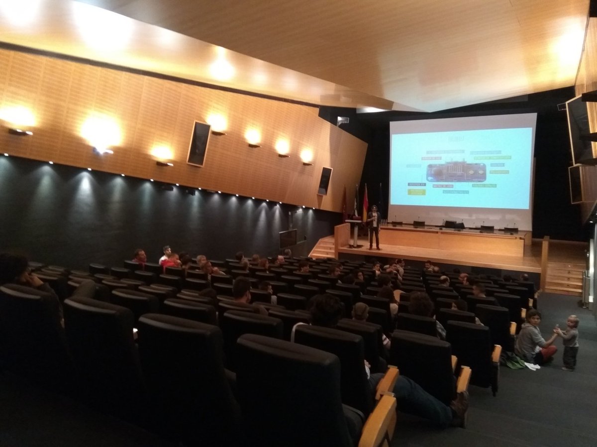 Singulardevices's tweet image. Un año más @Singulardevices en el Arduino Day, en el Edificio CREA de Sevilla.  #ArduinoD17  #ArduinoDSevilla
