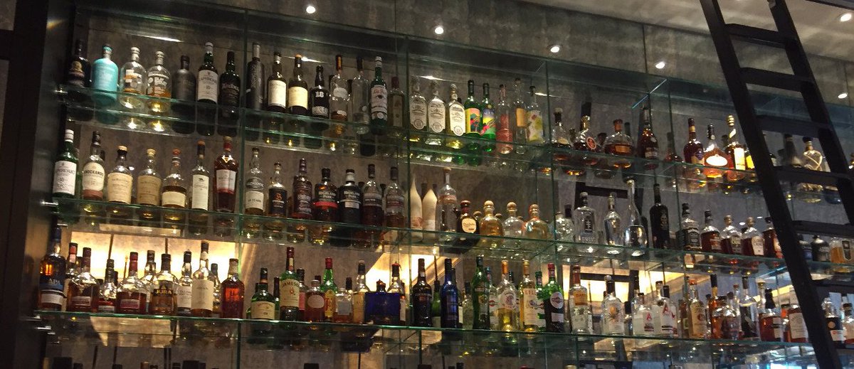 whiskybuys's tweet photo. Whisky : A Bright Future - celebrating innovation, distillers, events, tourism + @angelshareglass  https://t.co/1dQ6u6yJRd via @spikeydog120 https://t.co/DceKQssKbc