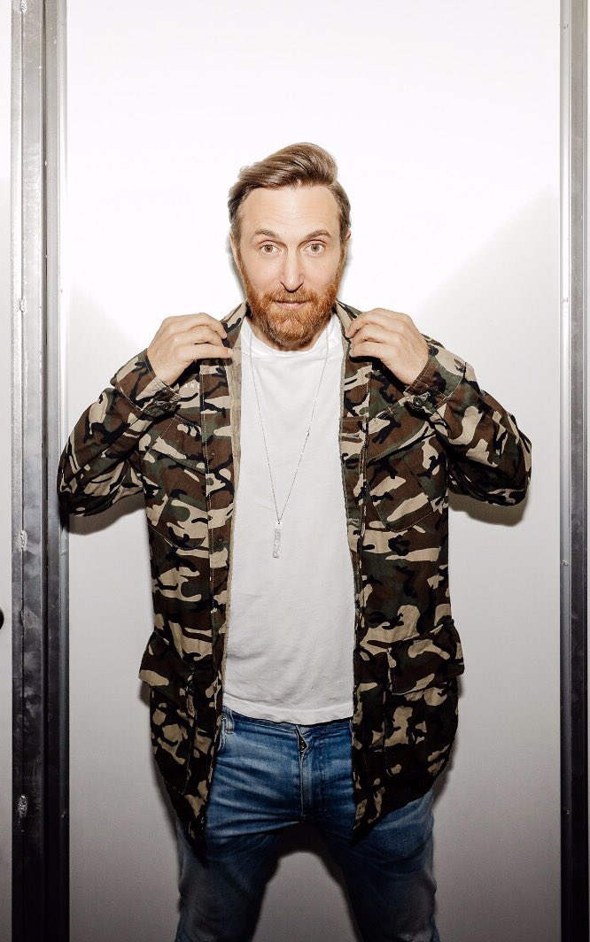 UshuaiaRadioOk's tweet photo. The boss davidguetta rockin the new dmcollection #ss17 #fourthcollection https://t.co/xZH8Q2w7PK
The boss davidguetta rockin the new dmco…