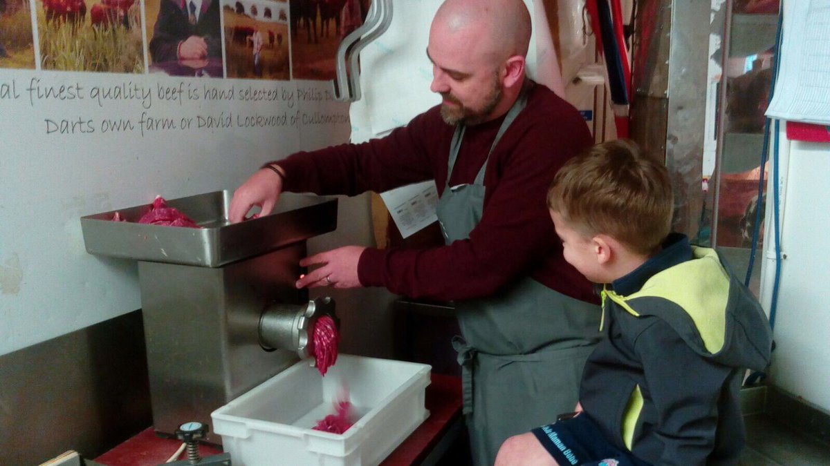 Me &amp; No2 have been <a href="/butchersatdarts/">Butchers@Darts Farm</a> this morning making our own mince! Great fun and no fingers were lost either! #mince #foodie #fun 🐄🙈🙊