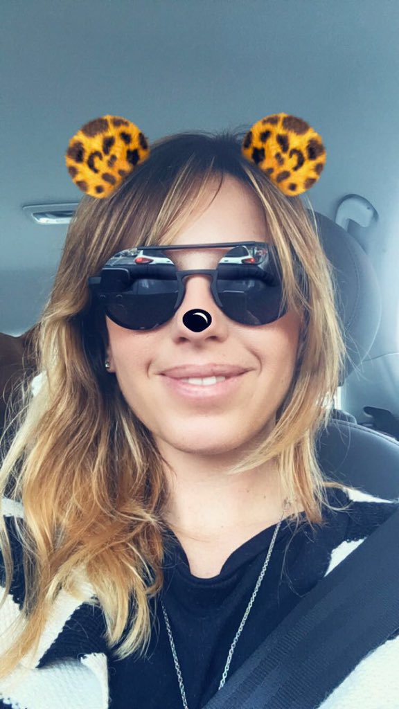 manu_ronghi's tweet photo. @HRC_Millennials Allora metto questa sul #cv?questo #hr tip è molto in mood #pescedaprile 😜🆒 https://t.co/KyK55fVa36