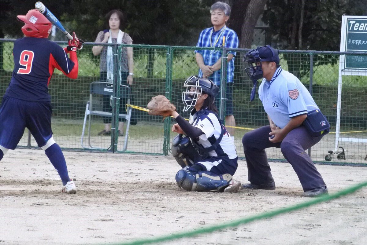 트위터의 東京学芸大学女子ソフトボール部 님 部員紹介 A類環境教育選修 新3年 渡部真子 わたべまこ 出身 安積黎明 ポジション キャッチャー 高校の顧問の先生を心から愛している 好みの男性のタイプは重くなくて 毎日電話をしてこない人 将来は料理屋の