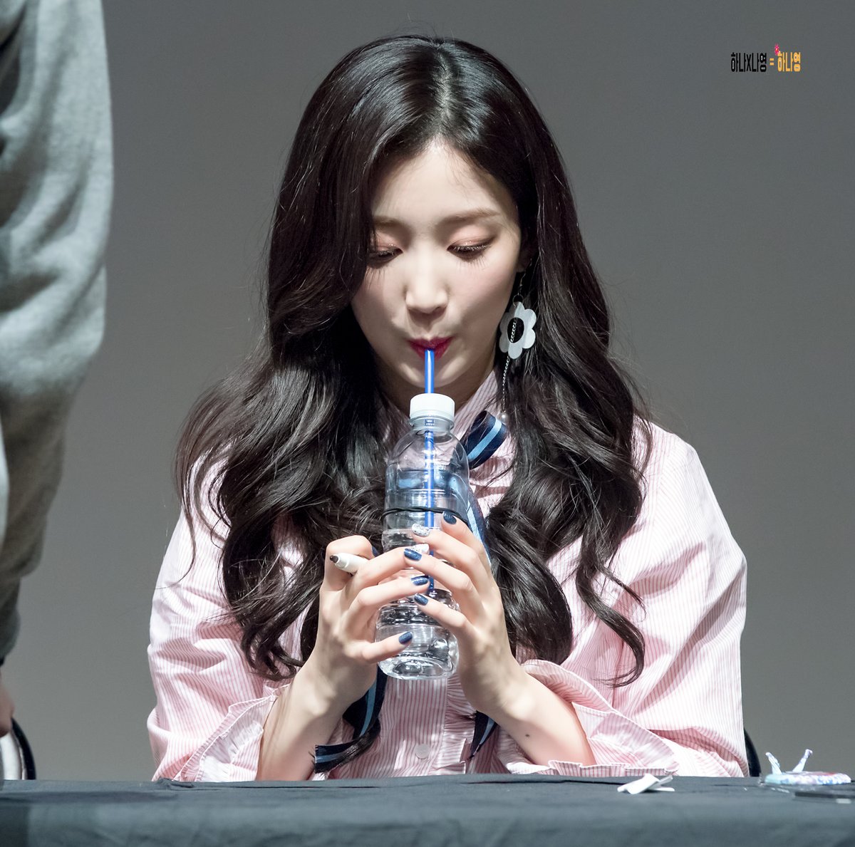 shinborapics's tweet photo. 170326 https://t.co/uAMuXguwxb