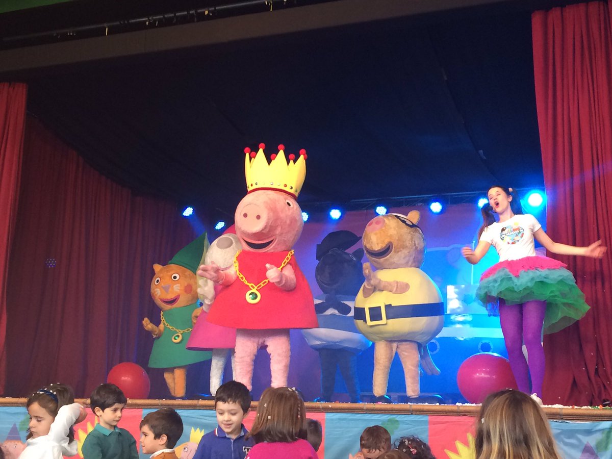 Memoryparkfest's tweet photo. ¡Cómo lo hemos pasado jugando a piratas, príncipes y princesas en #MemoryKids! #ValdemorilloMolaTodo https://t.co/PtGOy1Rh0B