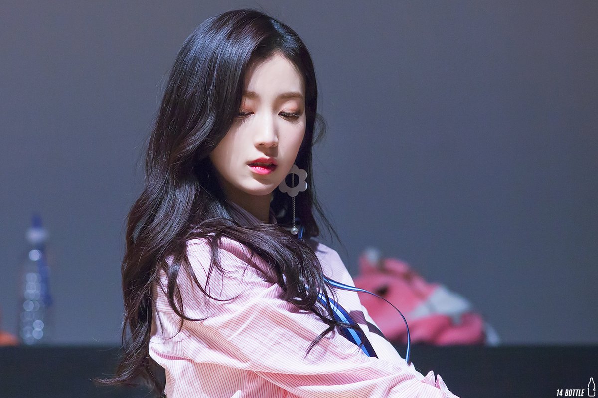 shinborapics's tweet photo. 170326 https://t.co/dtPdiH0kmR