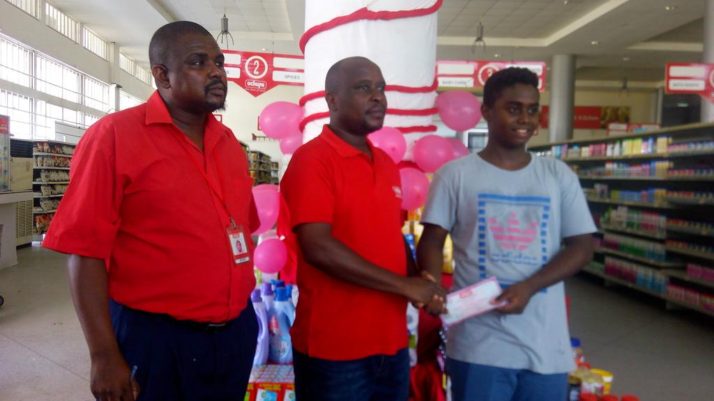 KhasiyaSam's tweet photo. Round of applause @UchumiKenya Shukarani zetu #UchumiRedCorner #UchumiMoiAvenueMsa @MweuFridah @janewmwangi https://t.co/z50MFu4JL1