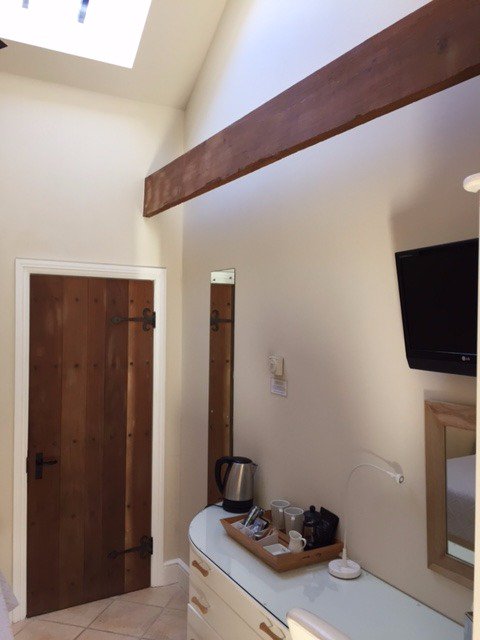 lighthousefrome's tweet image. Before and after photos of our major sound-proofing renovations this past two weeks @lighthousefrome, in response to guest feedback.