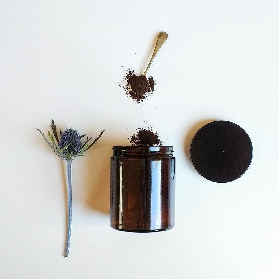 thisisbeckyuk's tweet photo. Guys, I have a new blog post for you, DIY coffee face scrub! It's perfect for pampering and using up your old coff… https://t.co/qd2zHdDKsU https://t.co/Hg5o12LXgj