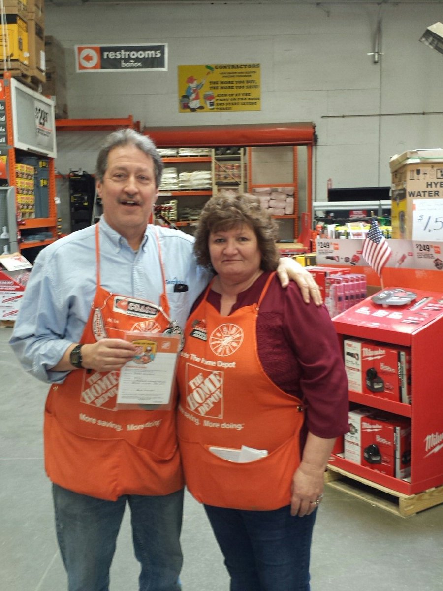 Robin Mitchell tweet media