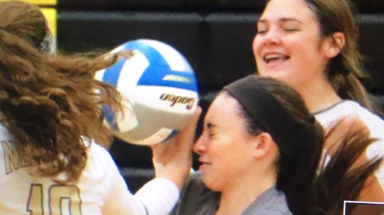 karabear_19's tweet photo. How close I am to losing it this semester https://t.co/5JoQp3gvYl