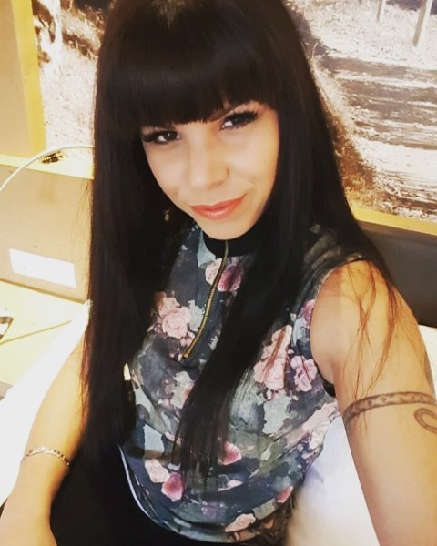 Dinnertime https://t.co/spH9yKop8K<a href="/tag/latex"class="tags"><span>#latex</span></a><a href="/tag/domina"class="tags"><span>#domina</span></a><a href="/tag/sonne"class="tags"><span>#sonne</span></a><a href="/tag/fetisch"class="tags"><span>#fetisch</span></a><a href="/tag/lack"class="tags"><span>#lack</span></a>