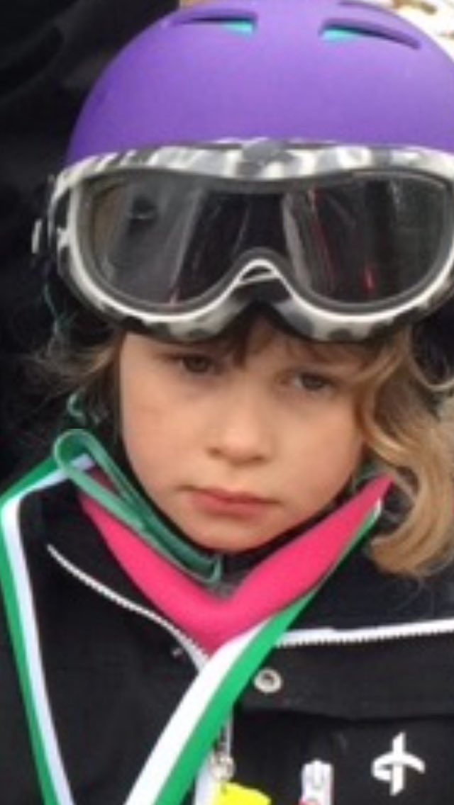 Jhalvarsson1's tweet photo. Ellen har tjatat hela morgonen om att hon kommer hamna på podiumplats på dagens tävling. Hon kom fyra. https://t.co/gp98D9PEpW