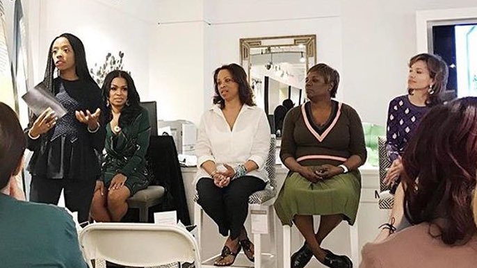 BLK_ID_Network's tweet photo. @Pinkeggshell hosts panel with members of the @BLK_ID_Network and #AATOP20 during #WDCMarket at the @R_AllenDesign showroom. #BIDN #BIDN2017 https://t.co/rerlrN3Rg5