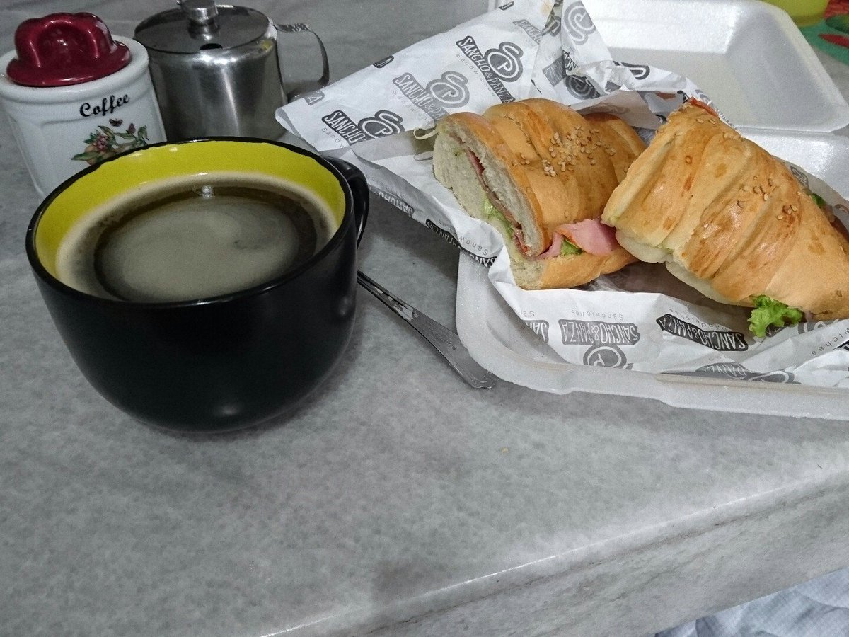 Para empezar bien la mañana! #Rich #SanchoChancho #Pernil