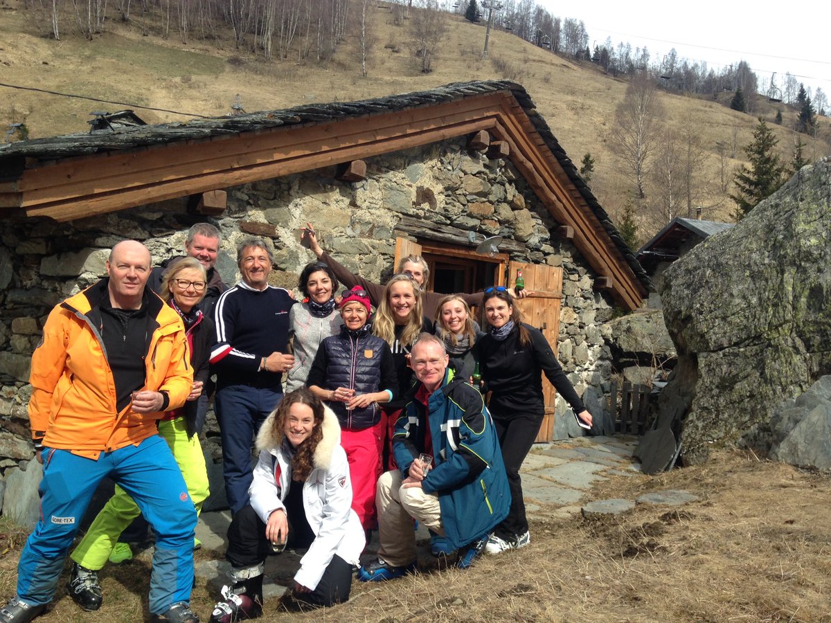 inRhoneAlpes's tweet photo. #skiingintospring press trip, leaving @La_Rosiere1850 after a very special & authentic fondue #inauvergnerhonealpes @FranceMontagnes https://t.co/27aCJarb8M